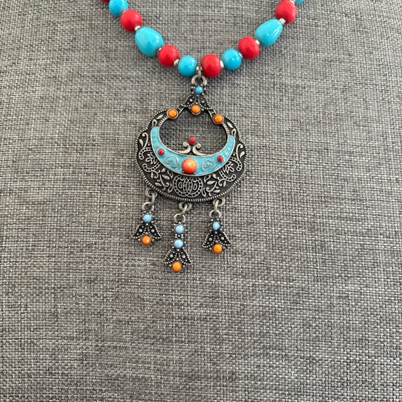 Bohemian Blue and Red Beaded Necklace - Picture 5 of 6